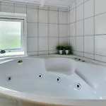 Gustava - 700m From The Sea By Interhome * Nedre Lysabild