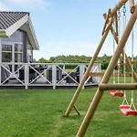 Gustava - 700m From The Sea By Interhome