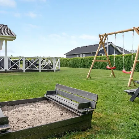 Сasa de vacaciones Gustava - 700m From The Sea By Interhome *