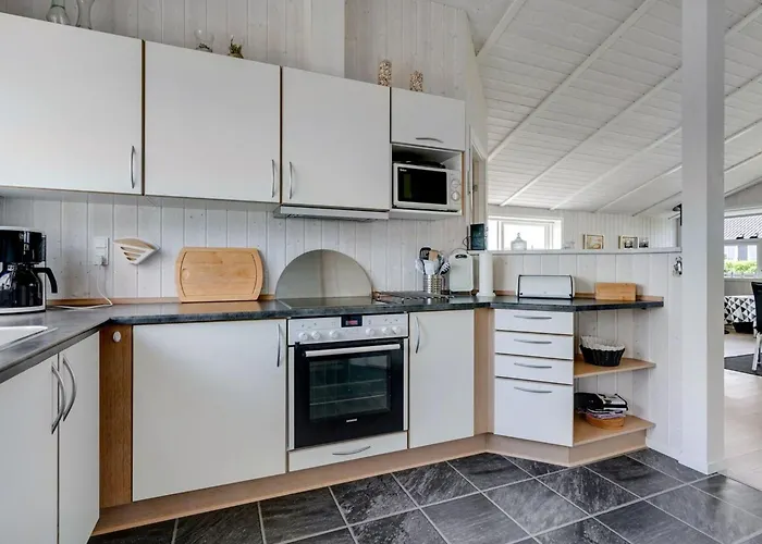 Gustava - 700m From The Sea By Interhome Holiday home