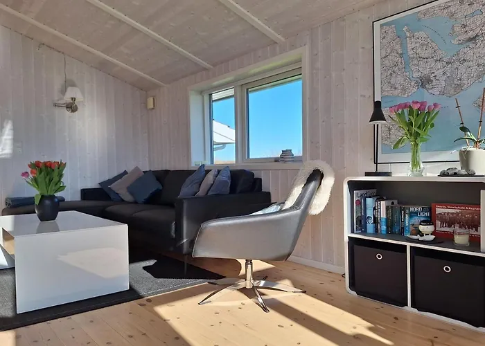 Holiday home Gustava - 700m From The Sea By Interhome *