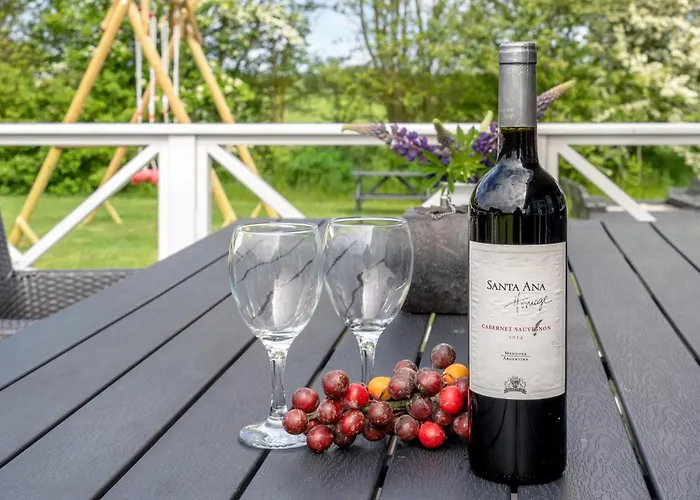 Holiday home Gustava - 700m From The Sea By Interhome